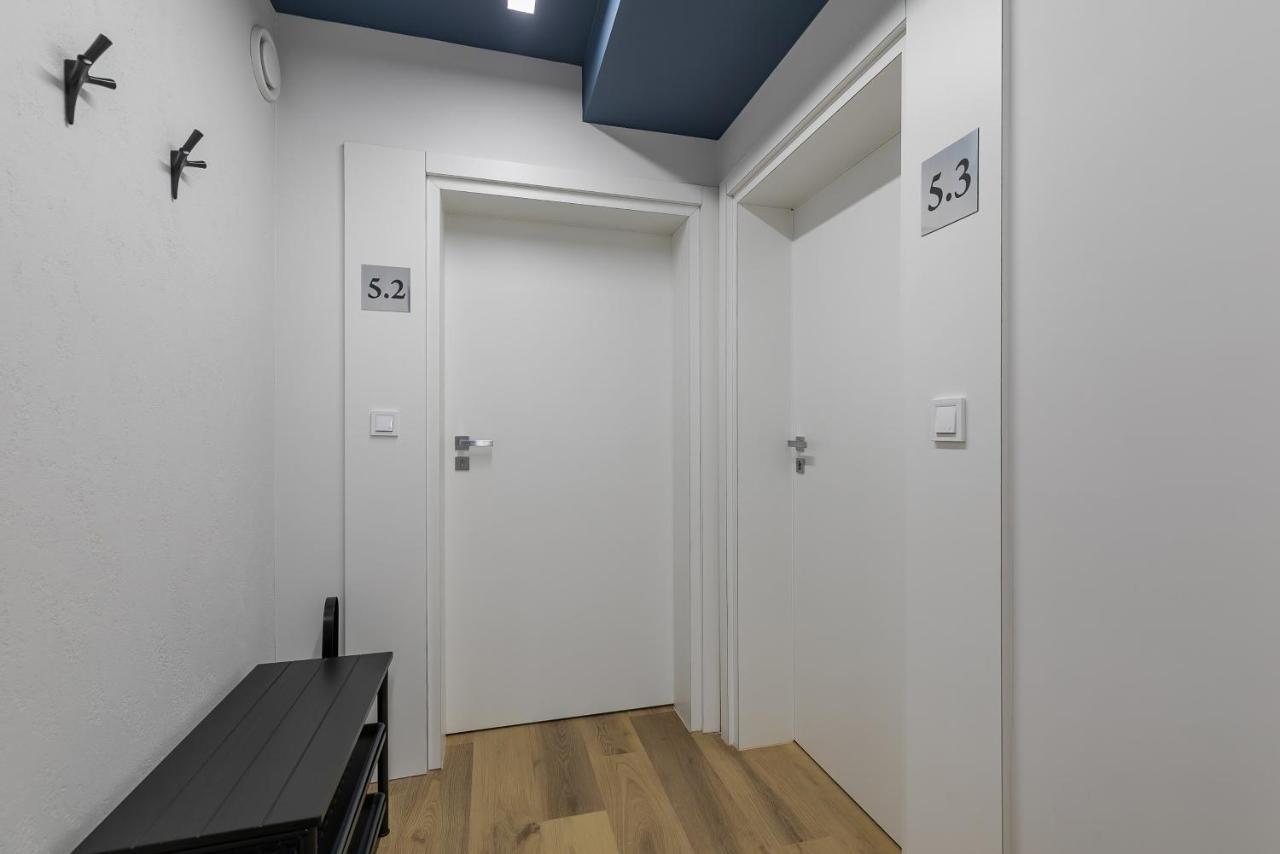 Lighthouse Luxury Penthouse - Jantar Apartamenty ムジェジノ エクステリア 写真