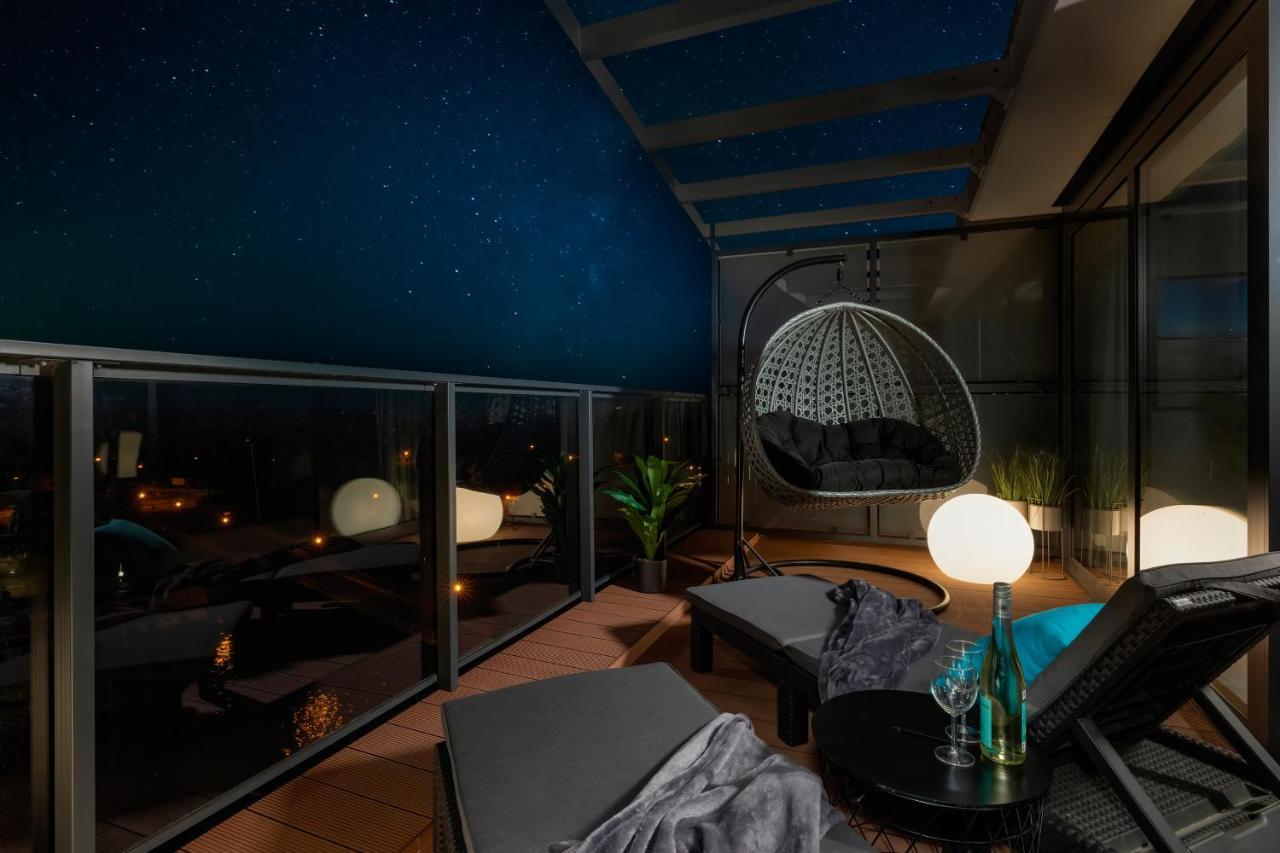 Lighthouse Luxury Penthouse - Jantar Apartamenty ムジェジノ エクステリア 写真